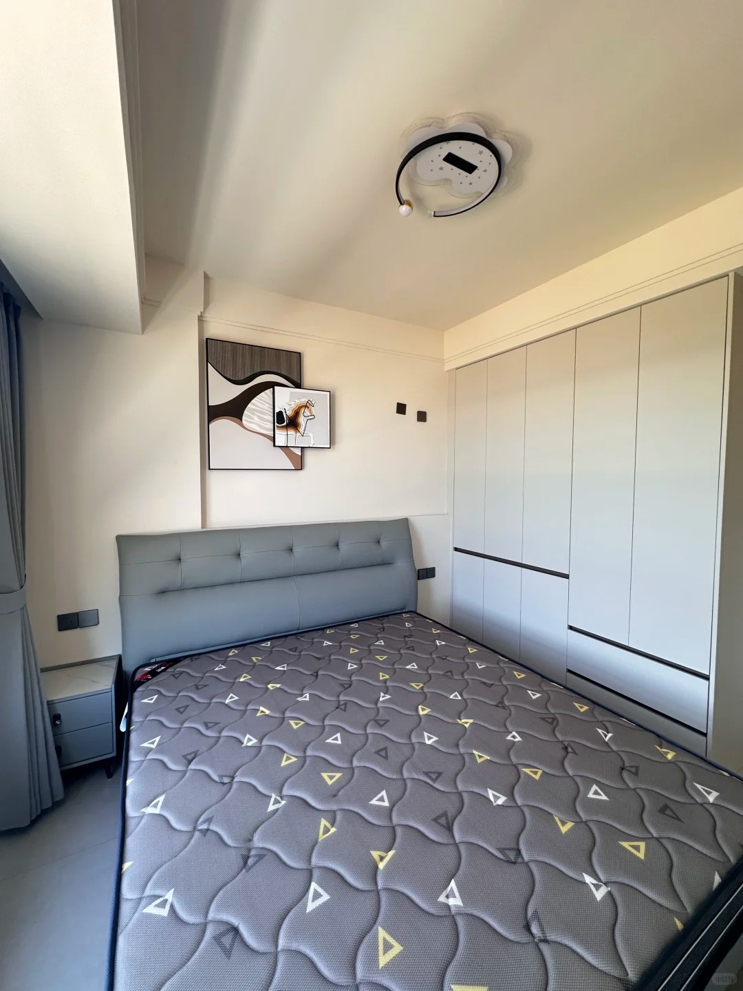 兴丰嘉园110㎡现代简约：清爽克制的空间焕新 配图 9