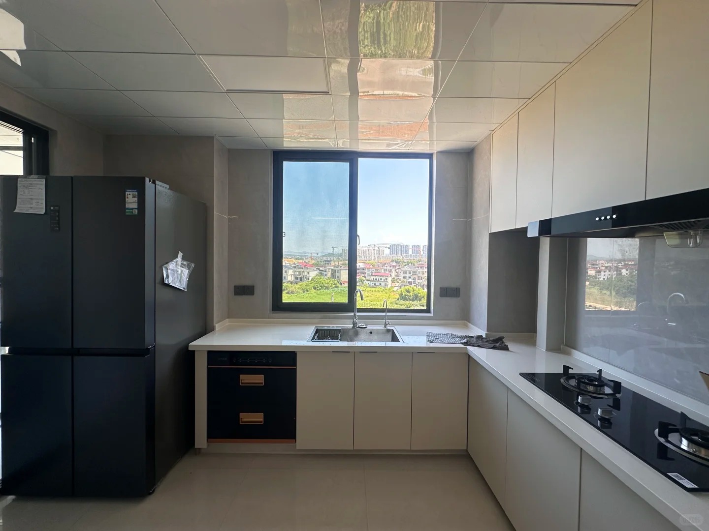 兴丰嘉园110㎡现代简约：清爽克制的空间焕新 配图 7